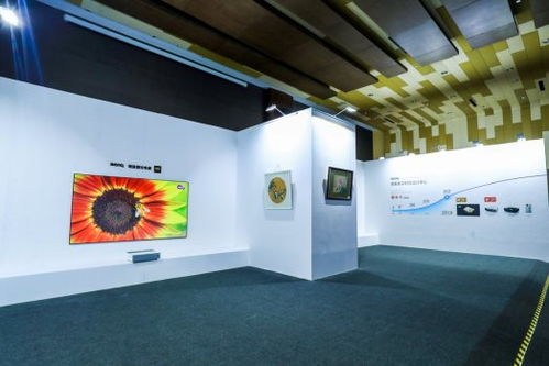 激光電視呈現三大陣營,專業投影大廠和彩電巨頭,誰的機會更大